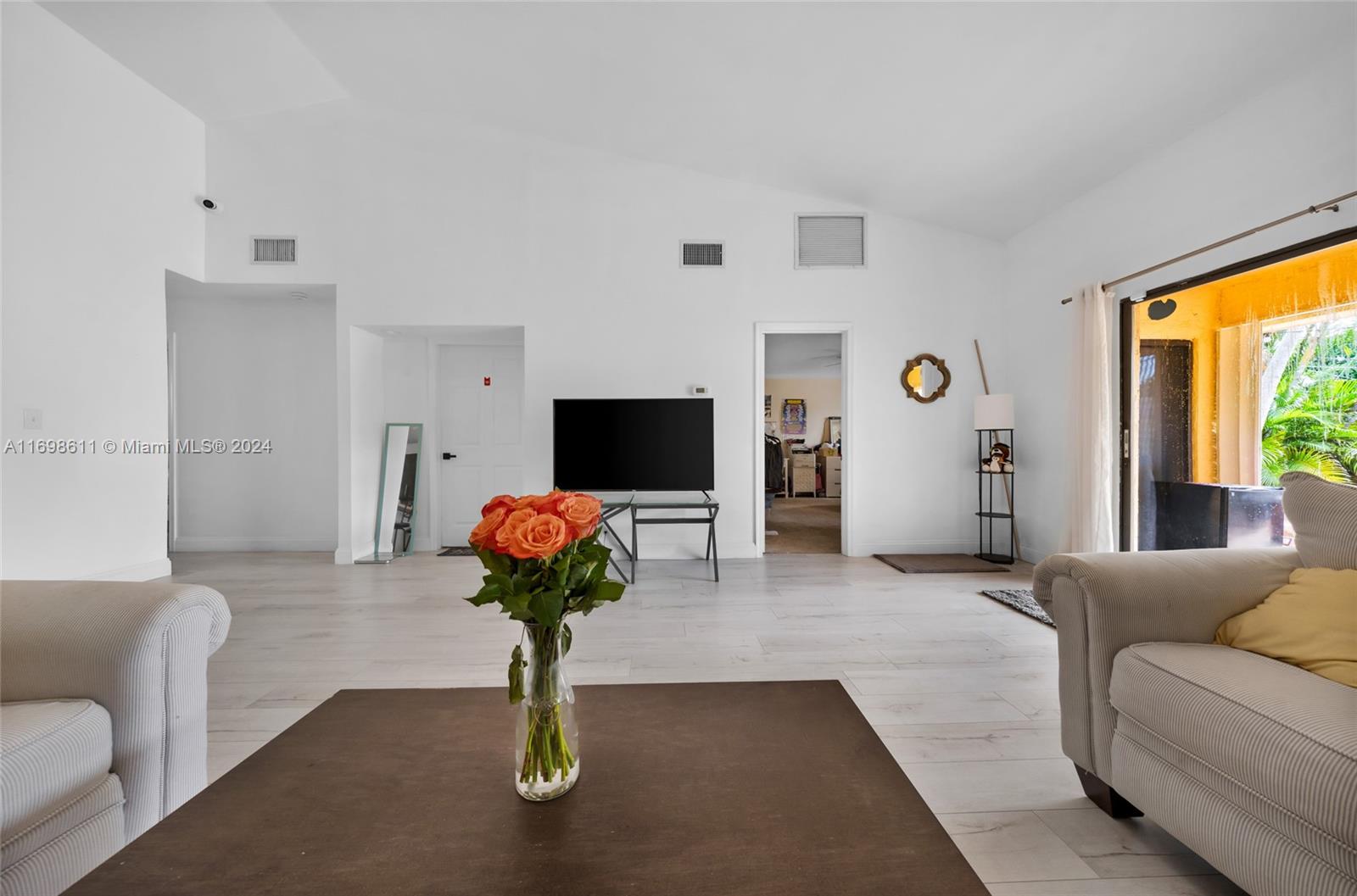 VILLA RICA - Residential Lease