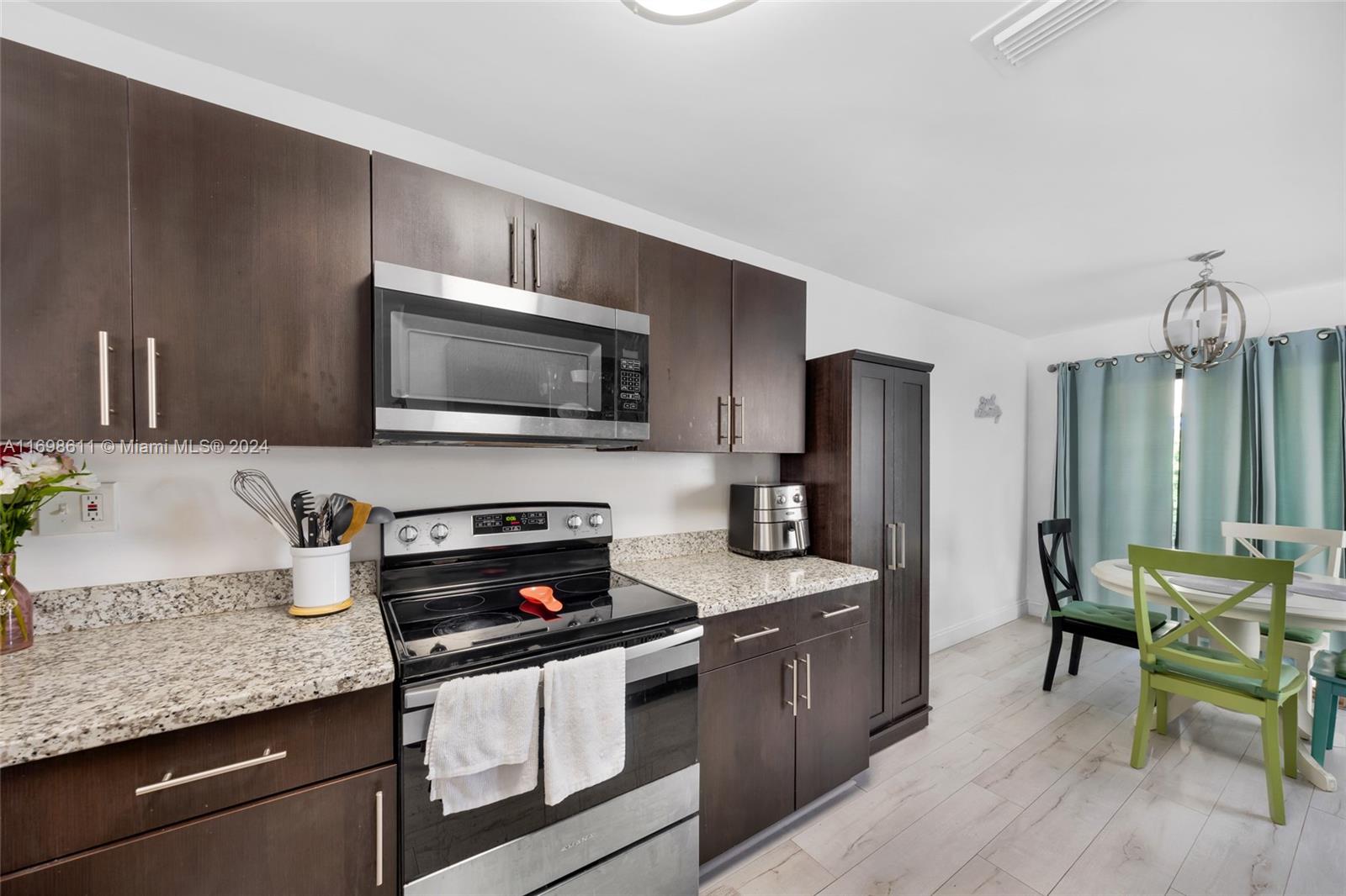 VILLA RICA - Residential Lease
