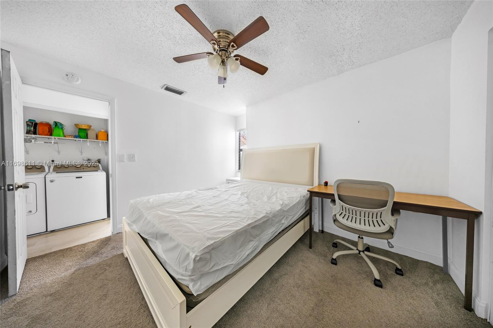VILLA RICA - Residential Lease