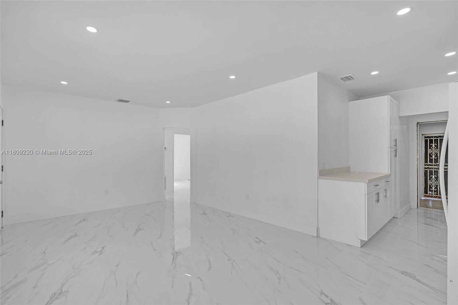 PLAT NO 1 OPA LOCKA - Residential
