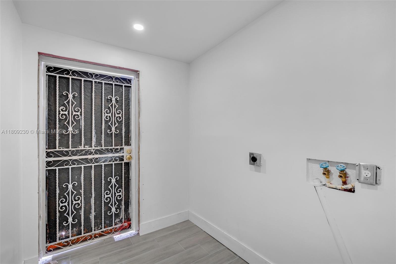 PLAT NO 1 OPA LOCKA - Residential