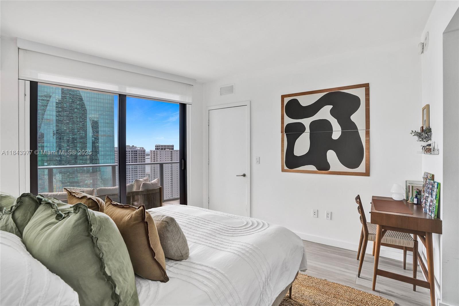 1300 S MIAMI AVENUE CONDO - Residential