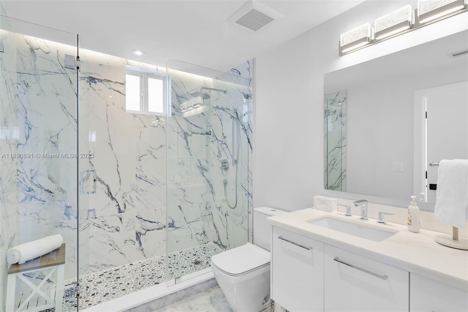 BLUE WATERS TR VILLAGE SE - Residential