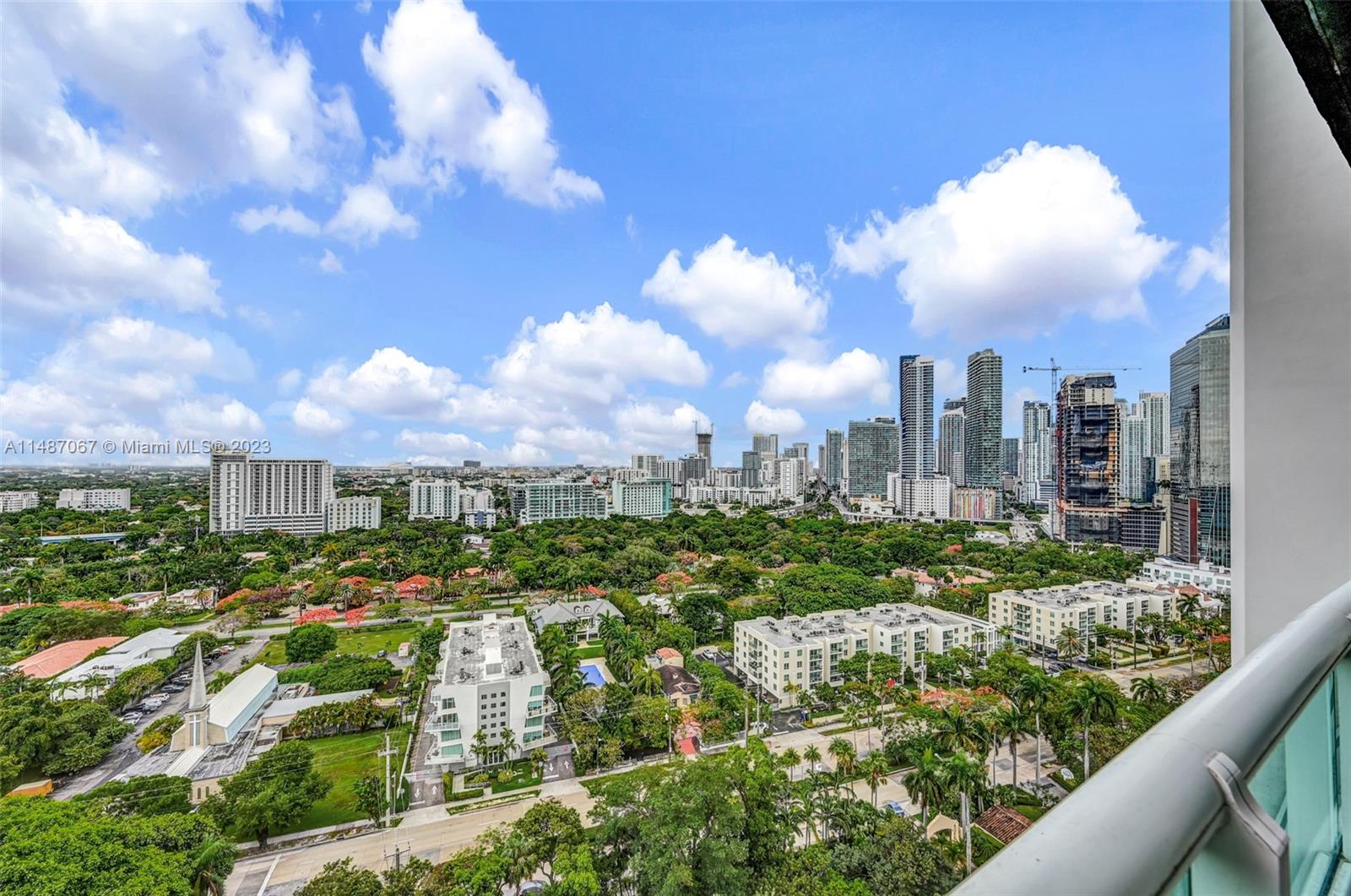 SANTA MARIA CONDO - Residential