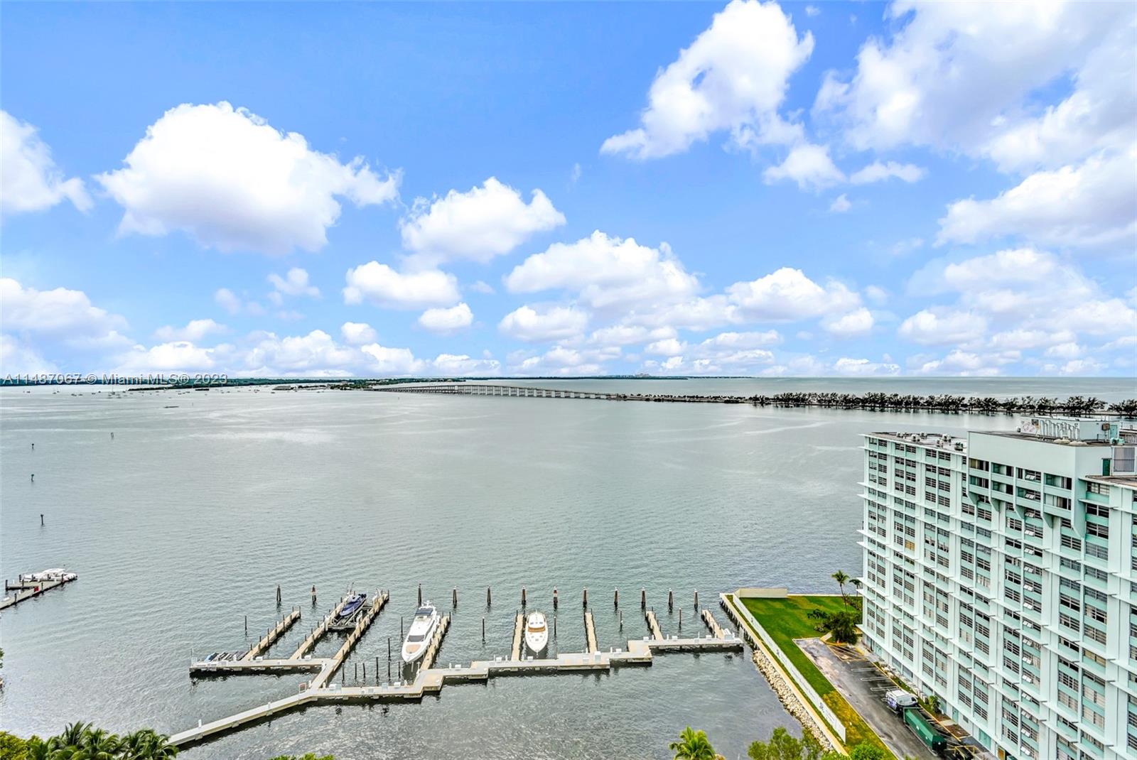 SANTA MARIA CONDO - Residential