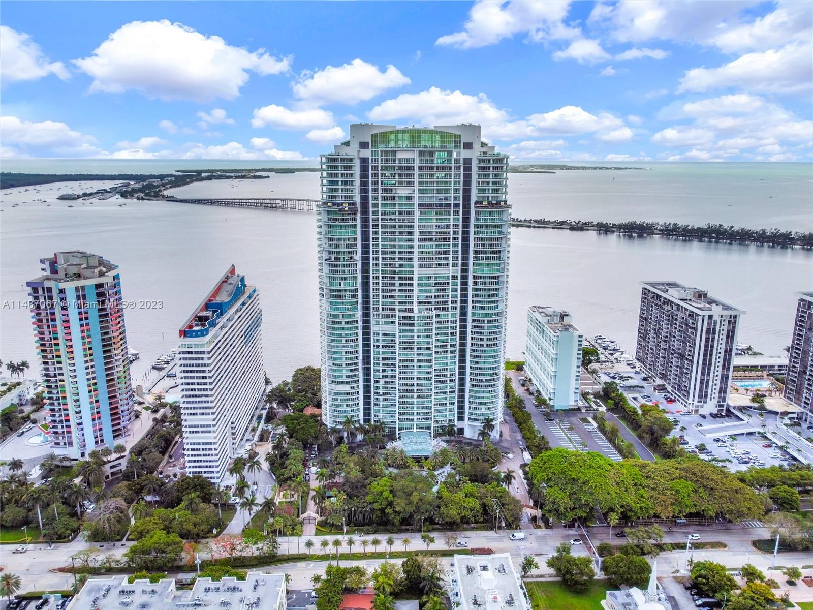 SANTA MARIA CONDO - Residential