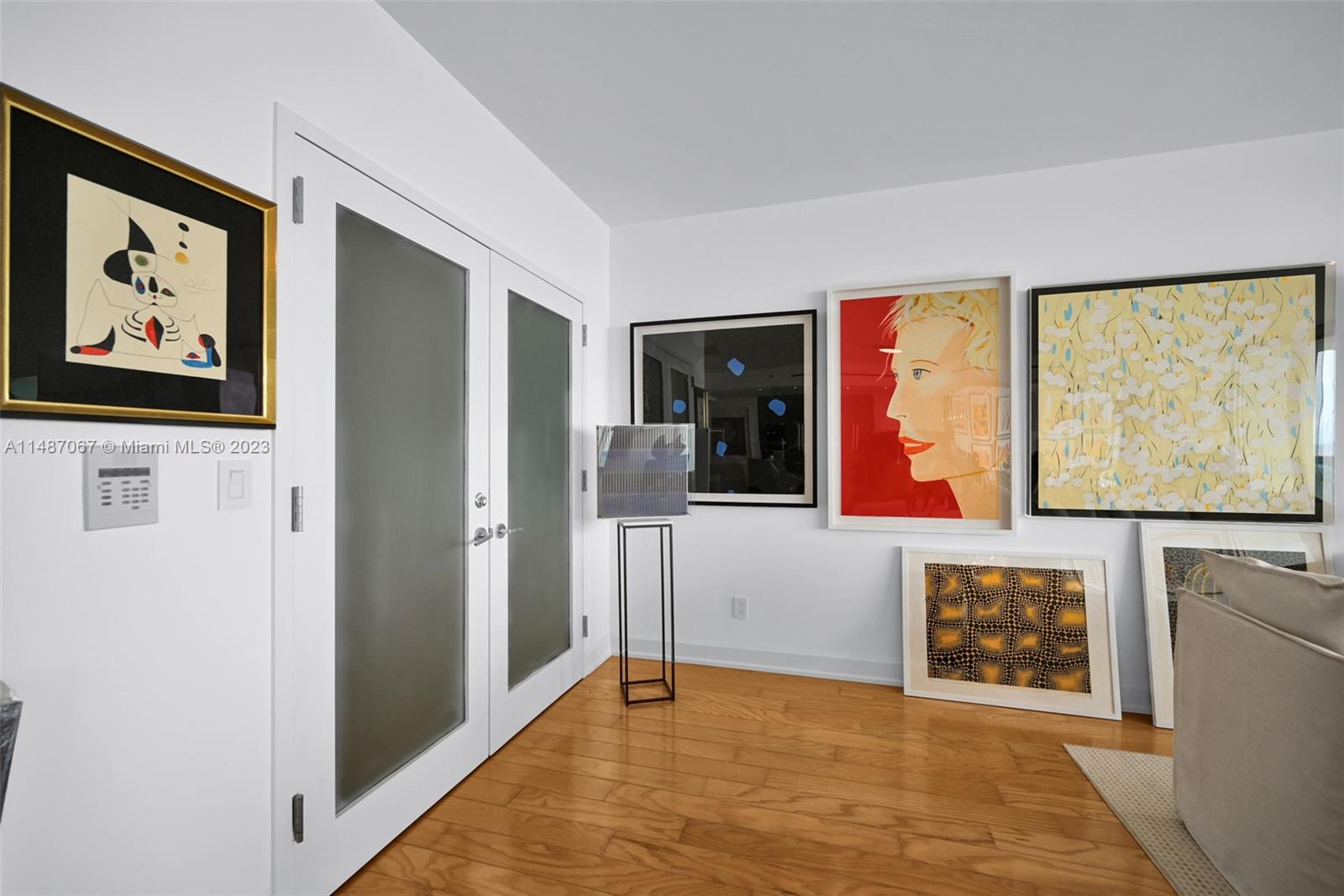 SANTA MARIA CONDO - Residential