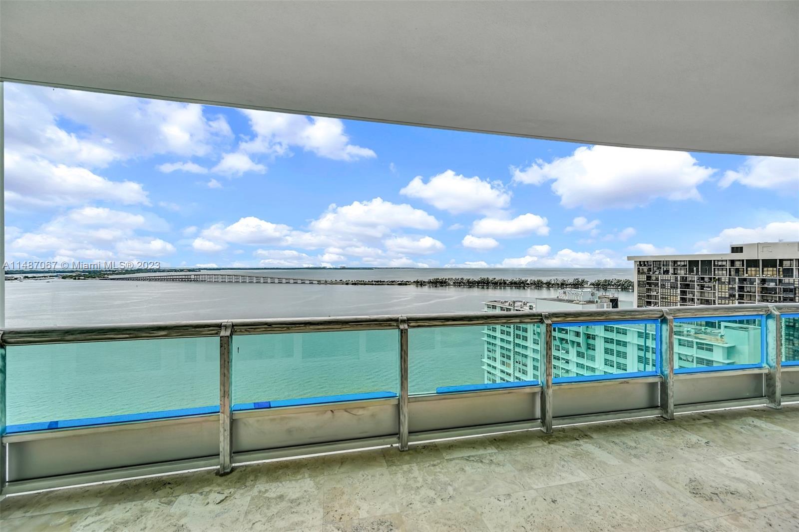 SANTA MARIA CONDO - Residential