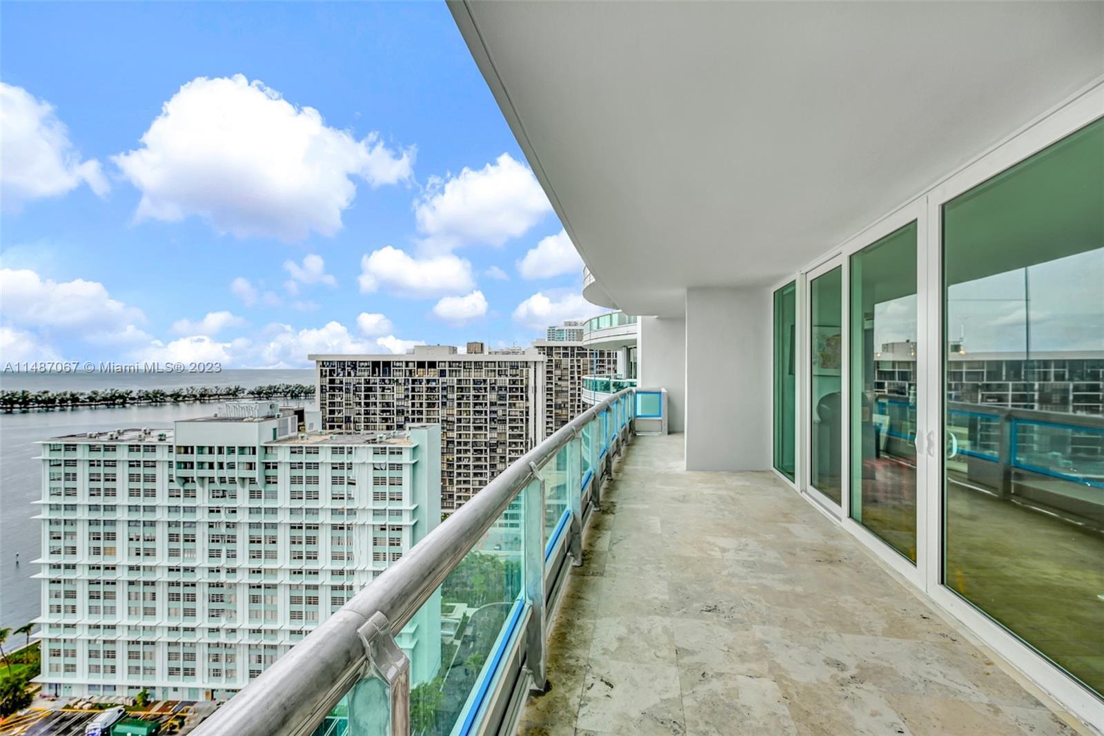 SANTA MARIA CONDO - Residential