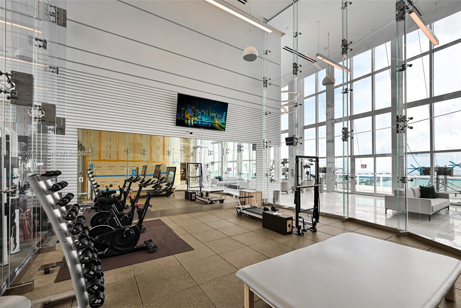 SANTA MARIA CONDO - Residential