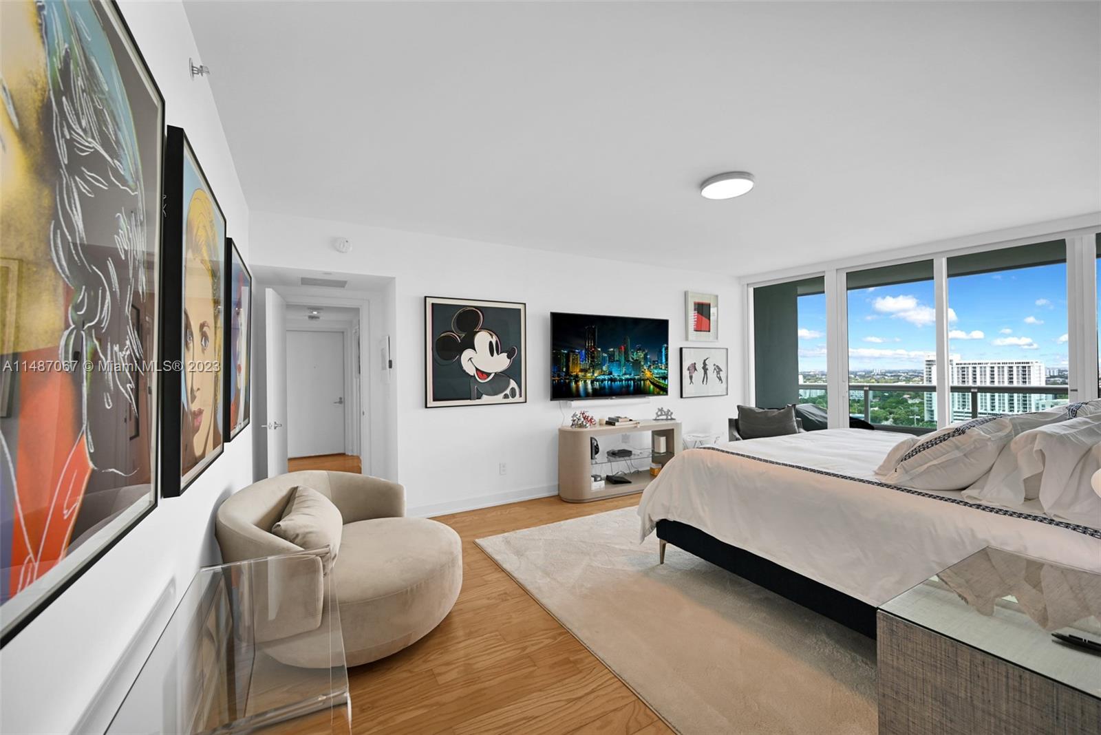 SANTA MARIA CONDO - Residential