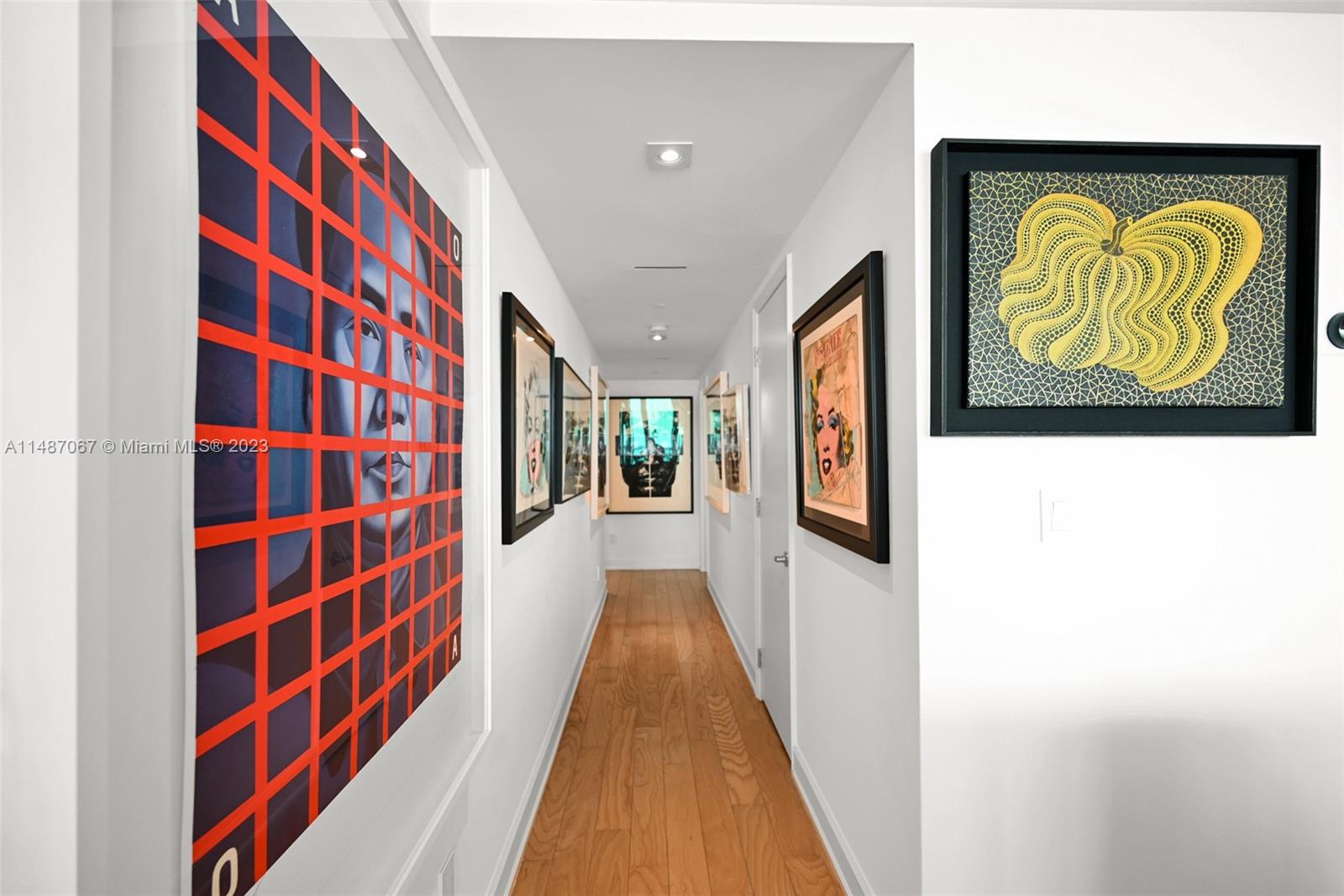 SANTA MARIA CONDO - Residential