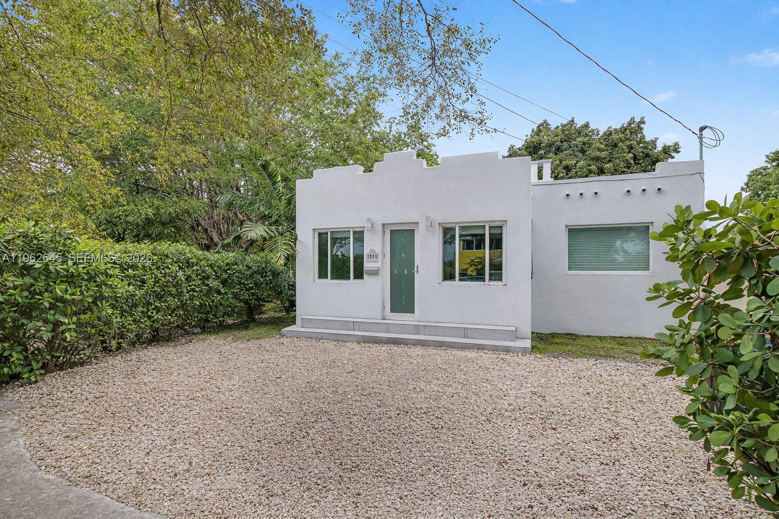 CAROLINA HEIGHTS 2ND SEC - Residential Income