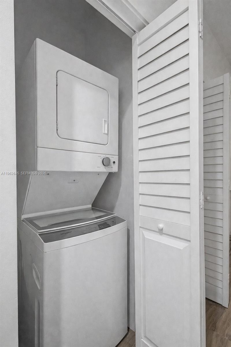 CAROLINA HEIGHTS 2ND SEC - Residential Income