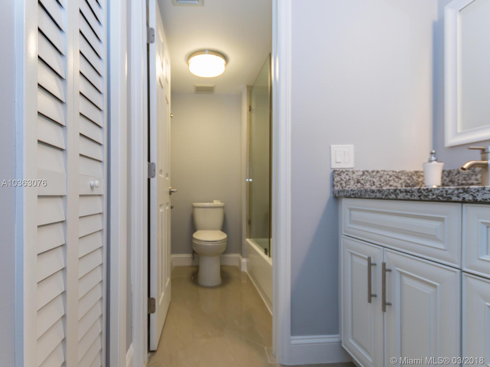 WESTON LAKES 21 INC CONDO - Residential Lease