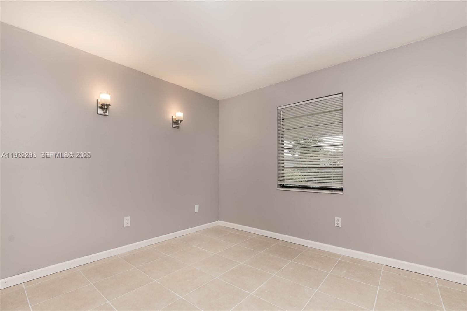 WINSTON PARK UNIT TWO - Residential