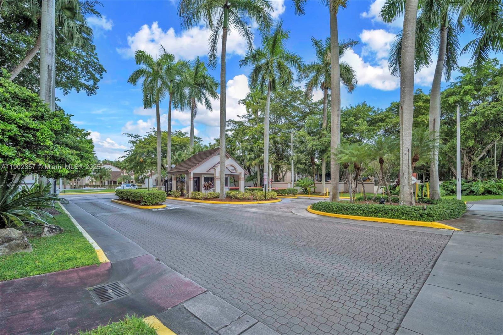 PARC VISTA CONDO - Residential