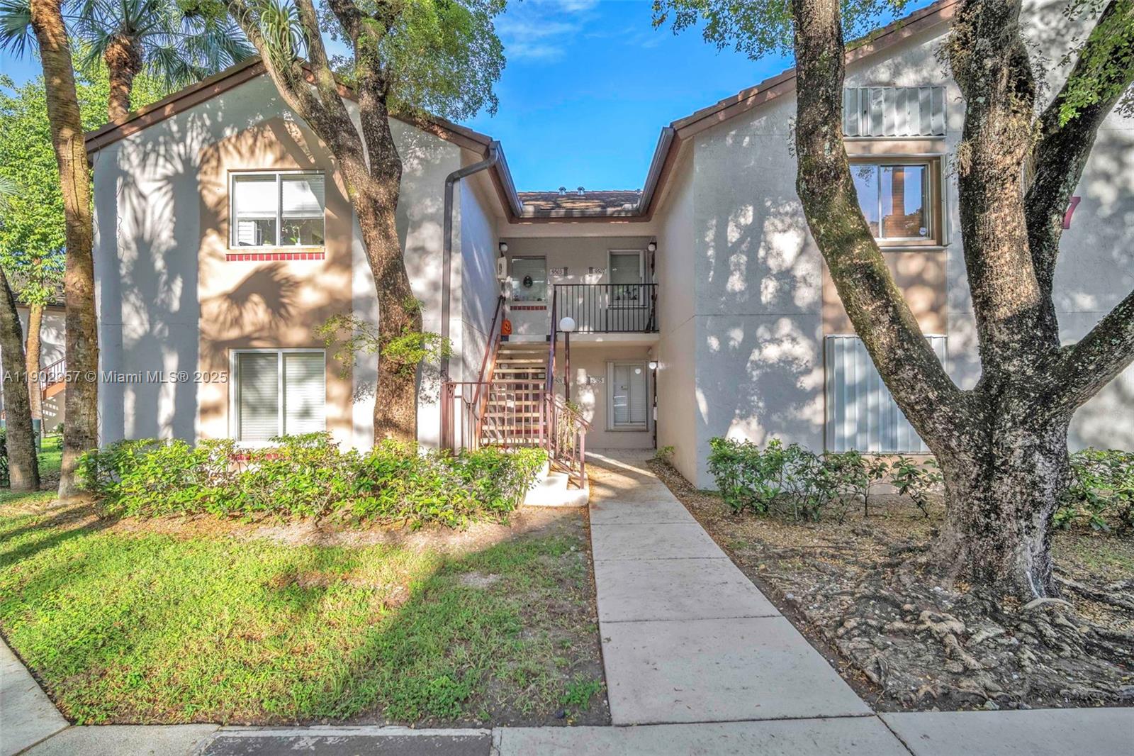 Tastefully remodeled 2-bedroom, 2-bath condo in the heart of West Kendall! This spacious 1,200+ sq ft home features vaulted ceilings, a bright open layout, and modern finishes throughout. Enjoy a tastefully updated kitchen, stylish bathrooms, and ample natural light. Conveniently located near shopping, dining, top-rated schools, and major highways. Move-in ready and a must see!  HOA Fee in description includes Special Assessment. Plenty of guest parking. Investor Friendly.