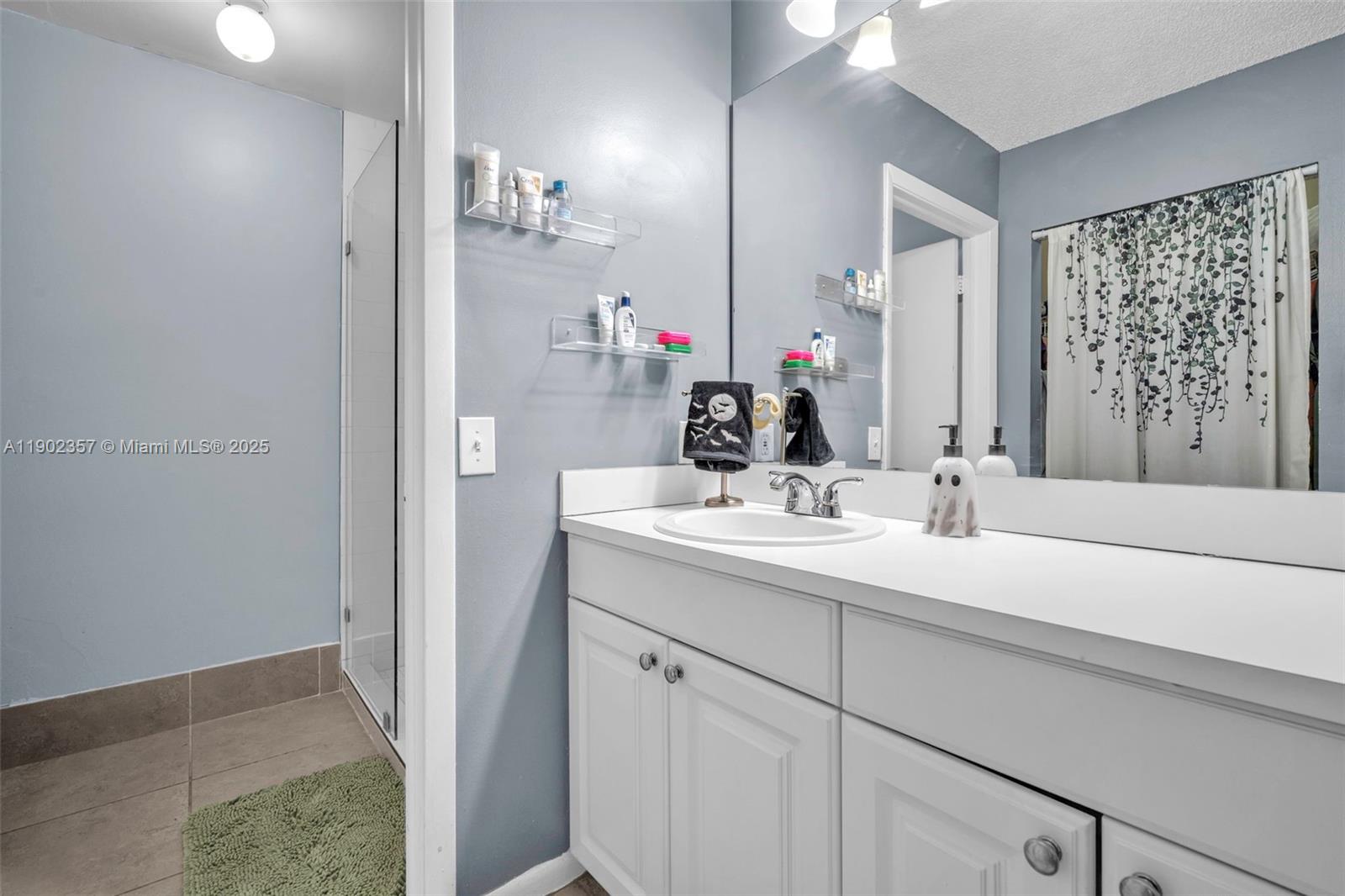 PARC VISTA CONDO - Residential