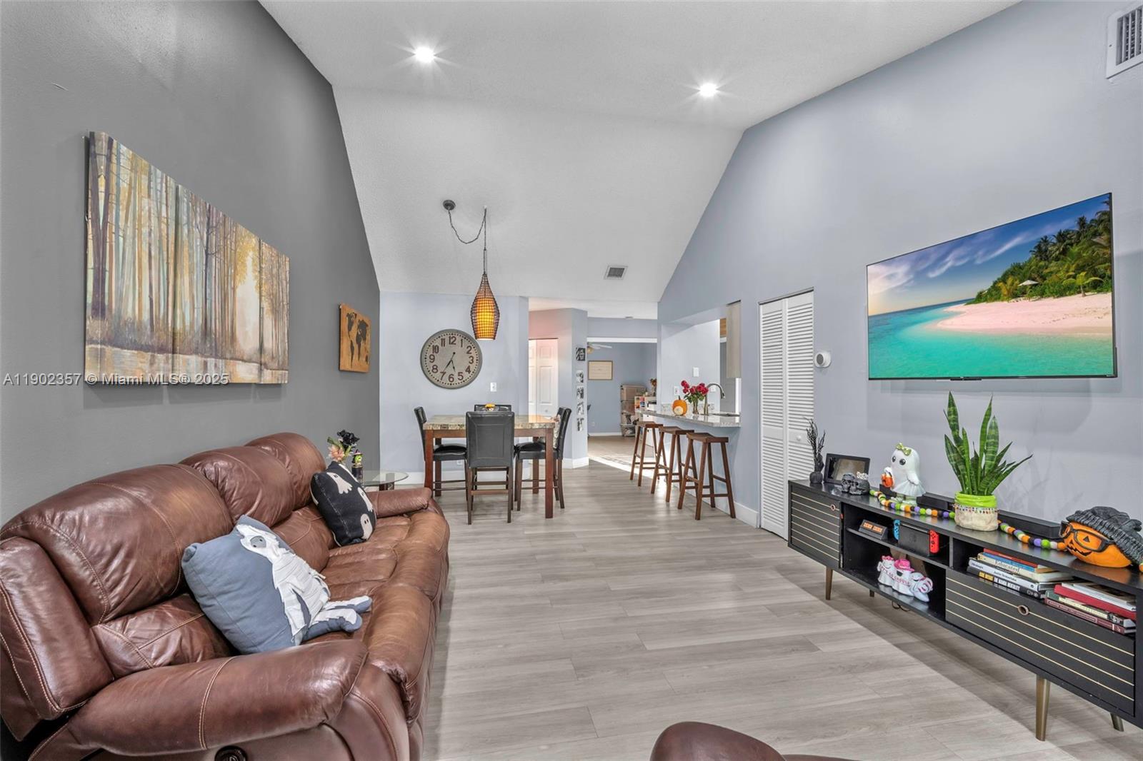 PARC VISTA CONDO - Residential