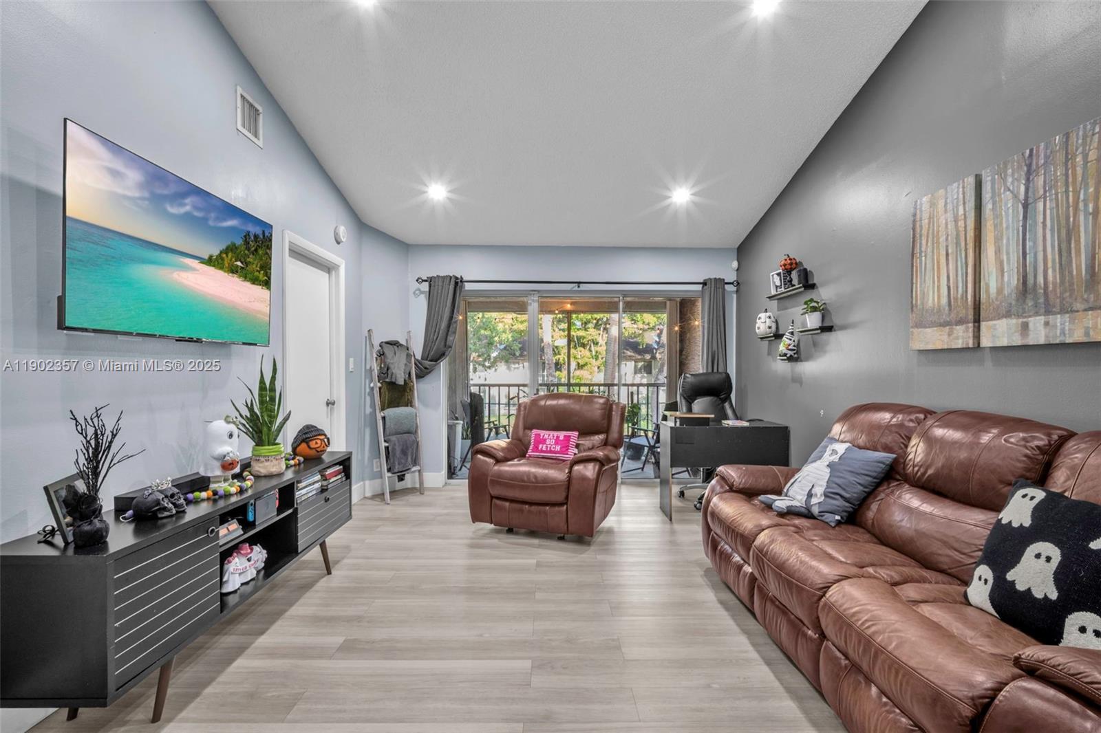 PARC VISTA CONDO - Residential