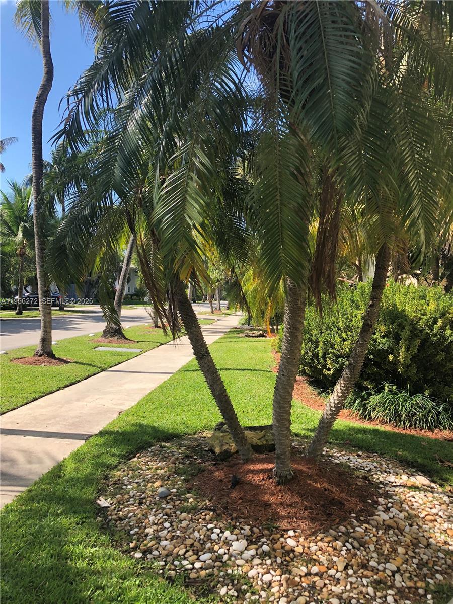 CAY POLYNESIA CONDO - Residential Lease