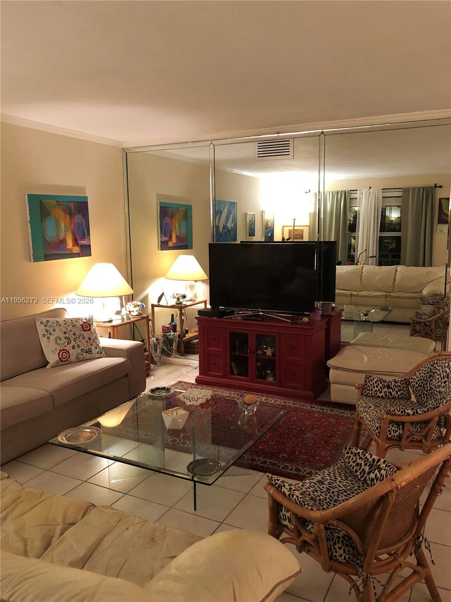 CAY POLYNESIA CONDO - Residential Lease