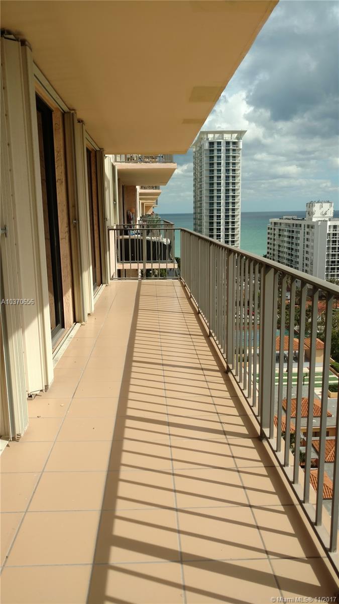 WINSTON TOWERS 600 CONDO - Residential