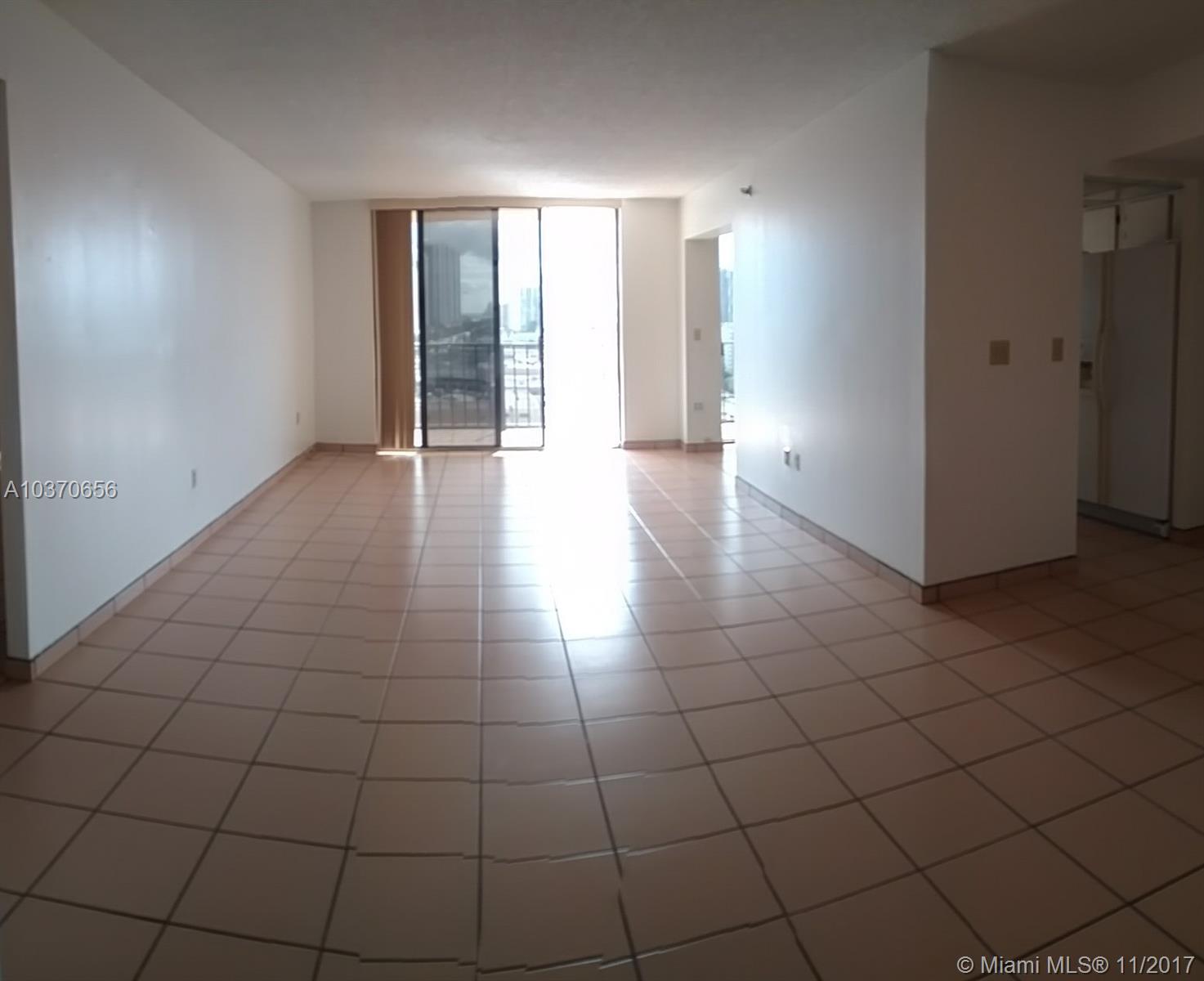 WINSTON TOWERS 600 CONDO - Residential