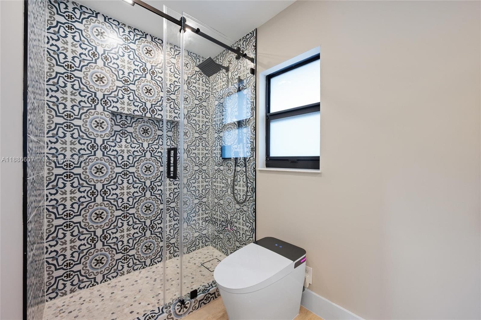 MIAMI SHORES SEC 3 - Residential