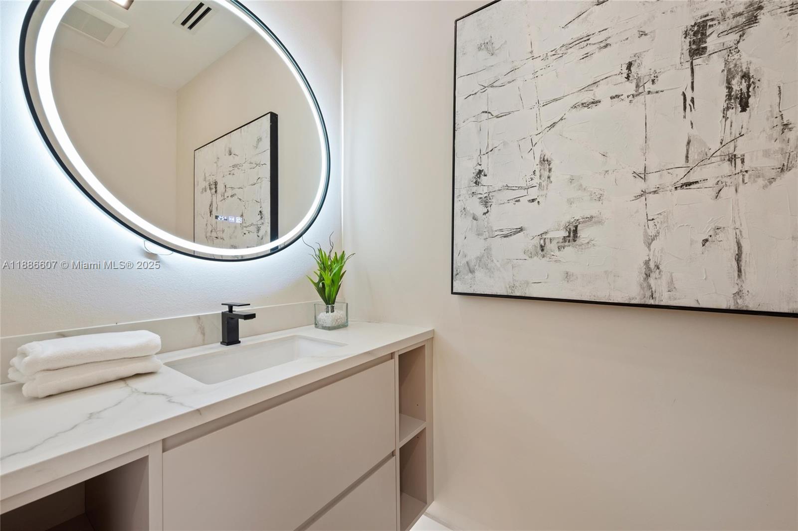 MIAMI SHORES SEC 3 - Residential