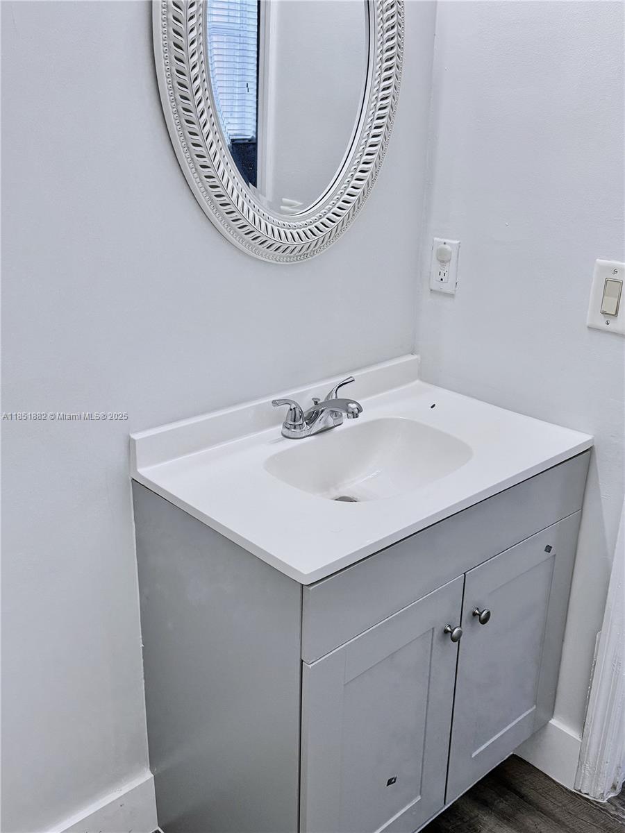 FIJI CONDO NO 2 - Residential Lease