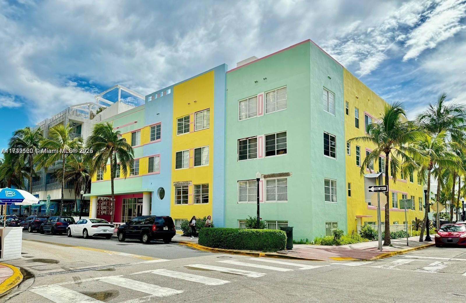 Property for Sale at 1460 Ocean Dr 409, Miami Beach, Miami-Dade County, Florida - Bedrooms: 1 
Bathrooms: 1  - $299,000