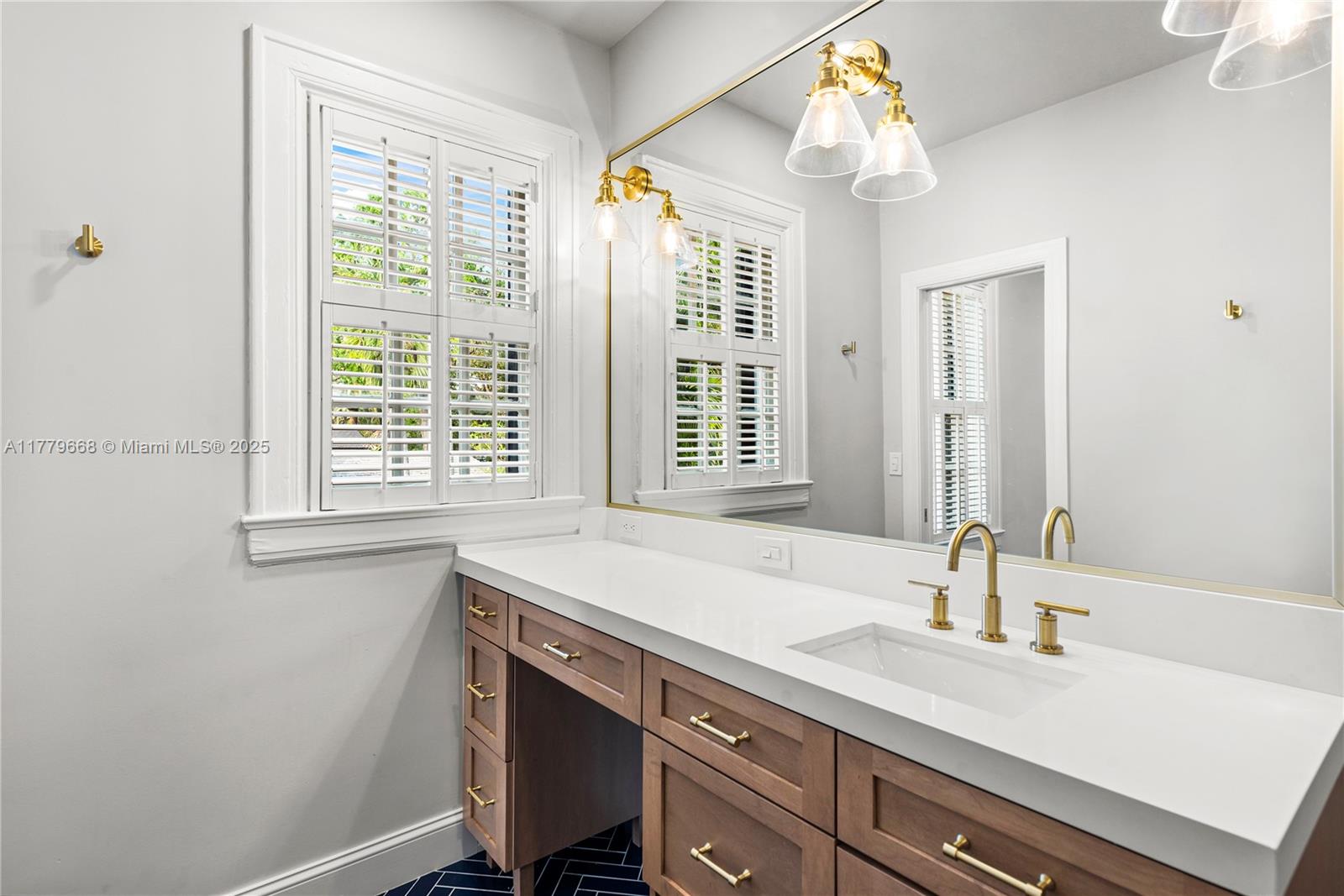 C GAB COUNTRY CLUB SEC 5 - Residential