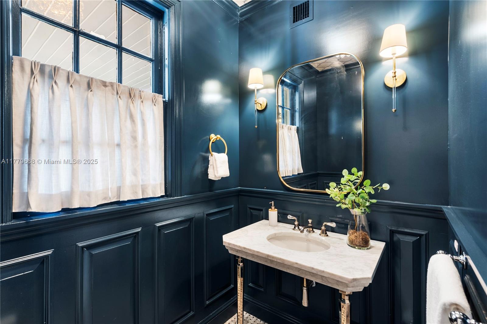 C GAB COUNTRY CLUB SEC 5 - Residential