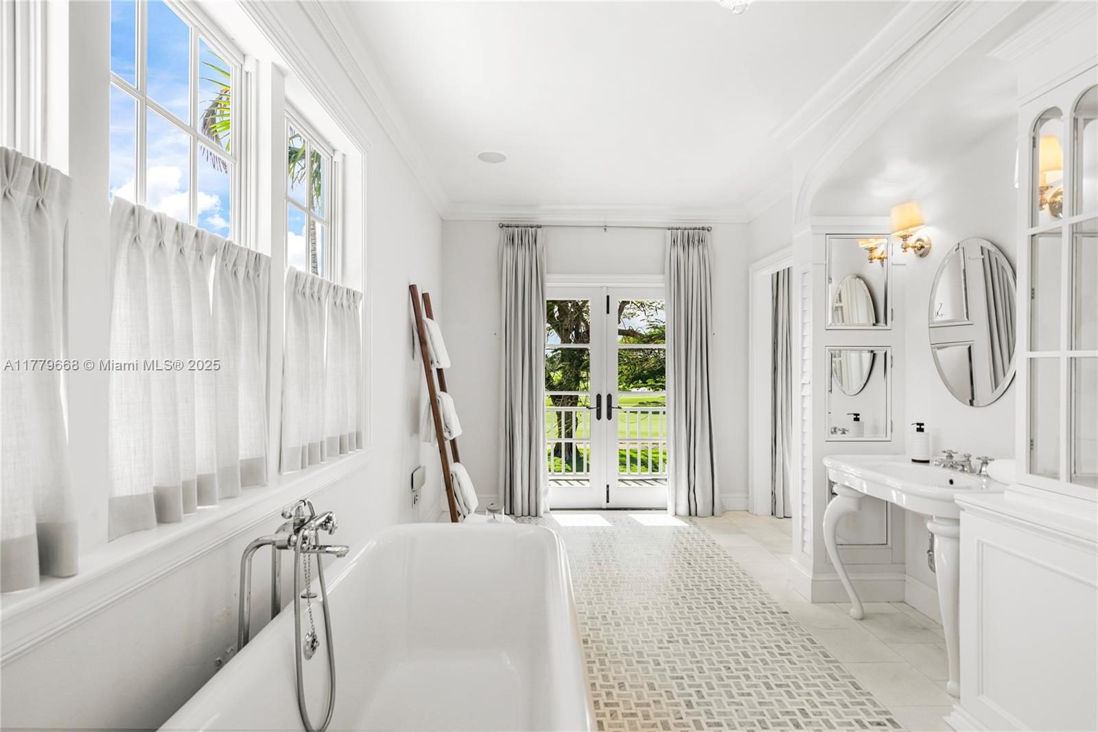 C GAB COUNTRY CLUB SEC 5 - Residential