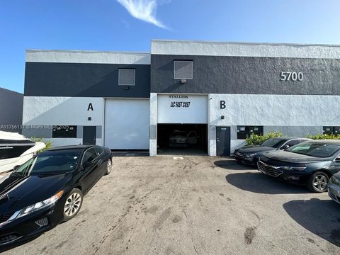 5700 SW 25th St West Park FL 33023