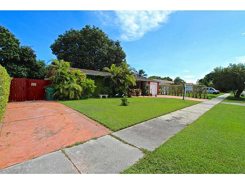 KILLIAN PINES - Residential