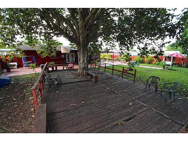 KILLIAN PINES - Residential