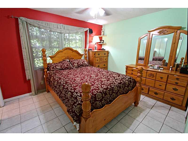 KILLIAN PINES - Residential