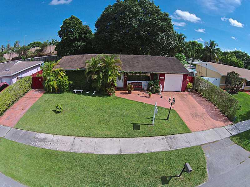 KILLIAN PINES - Residential