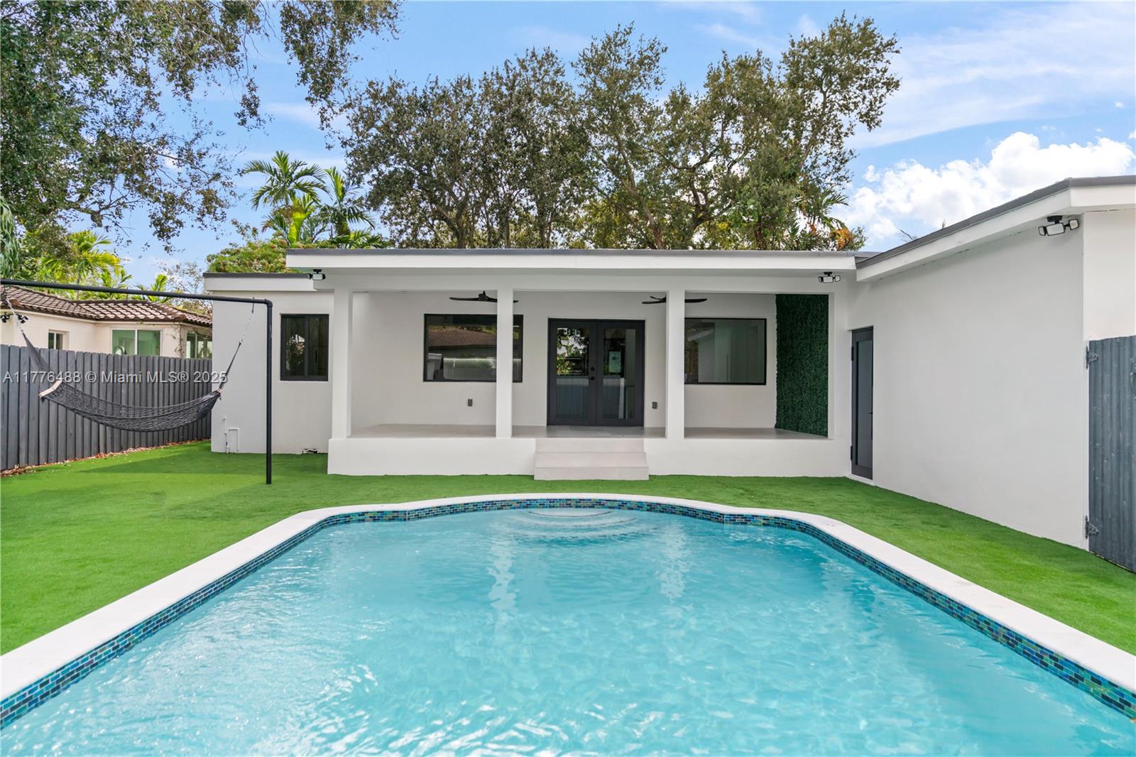 REV PL OF COUNTRY CLUB ES - Residential