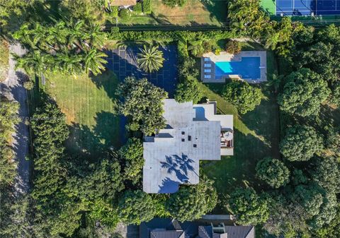 A home in Pinecrest