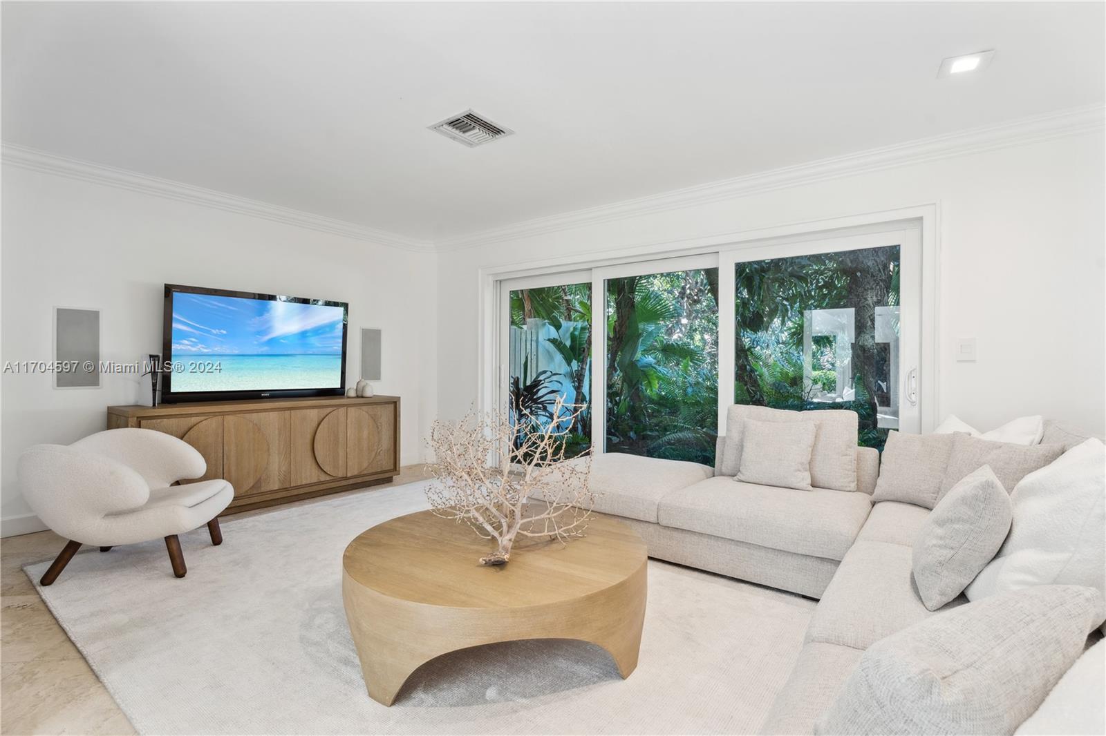 WARWICK GROVE ESTATES - Residential