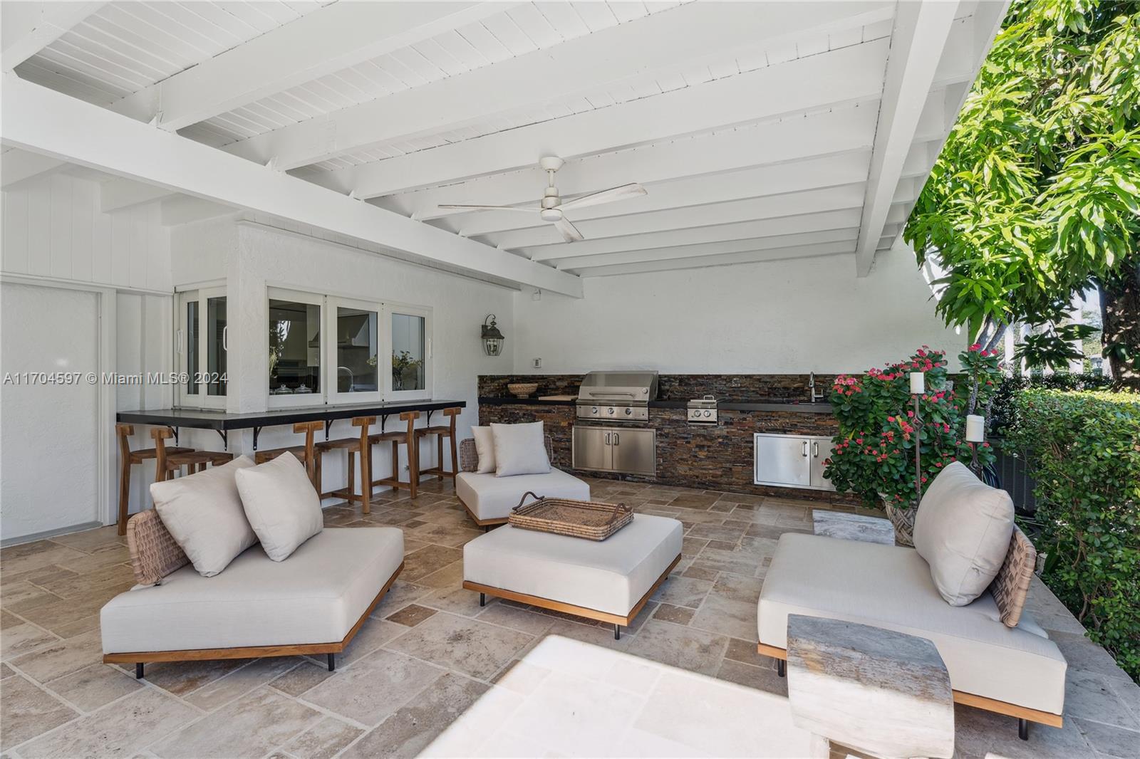 WARWICK GROVE ESTATES - Residential