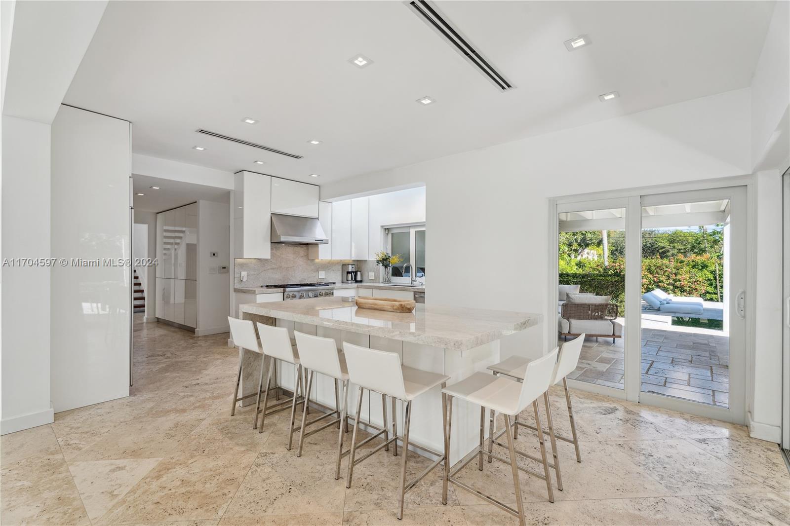 WARWICK GROVE ESTATES - Residential