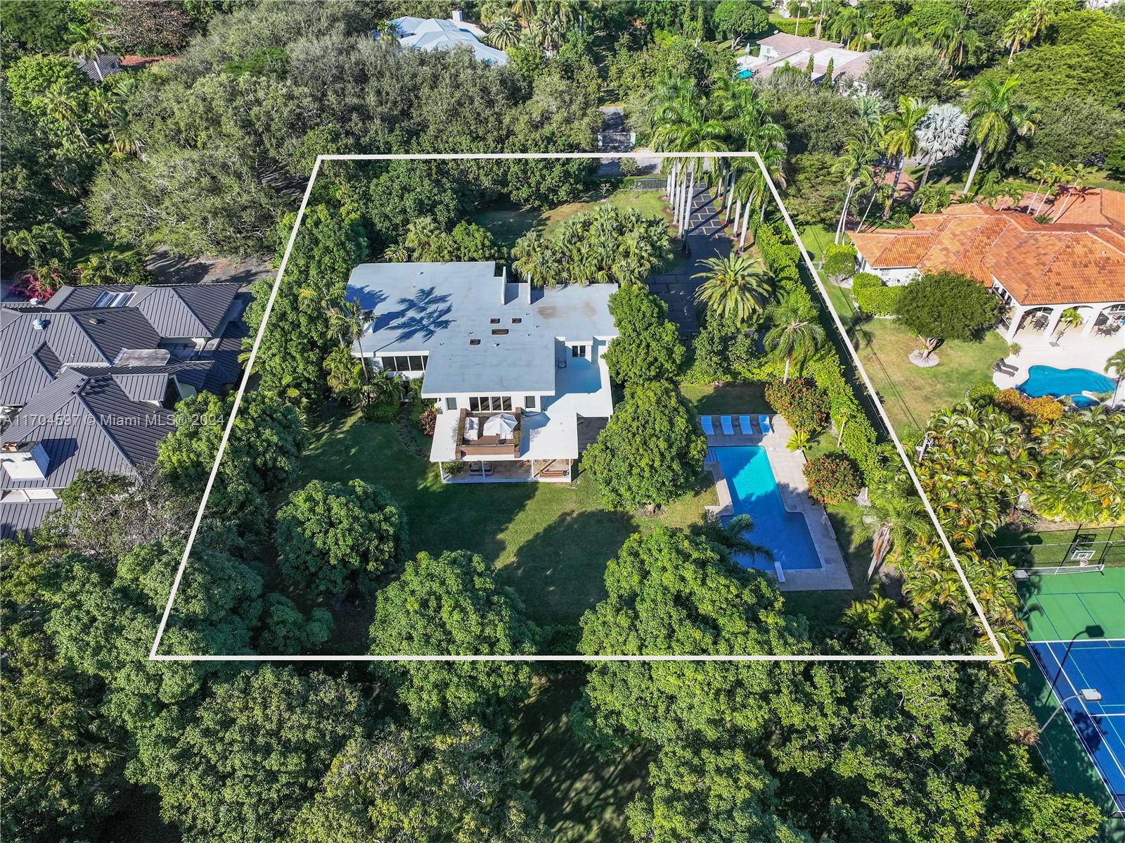 WARWICK GROVE ESTATES - Residential