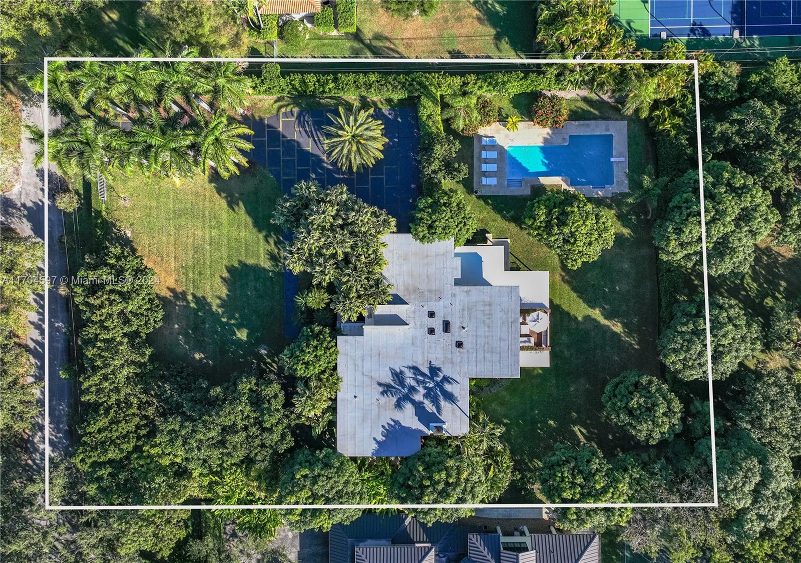 WARWICK GROVE ESTATES - Residential