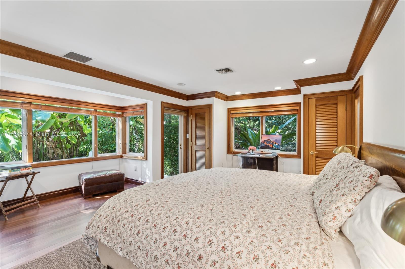 WARWICK GROVE ESTATES - Residential