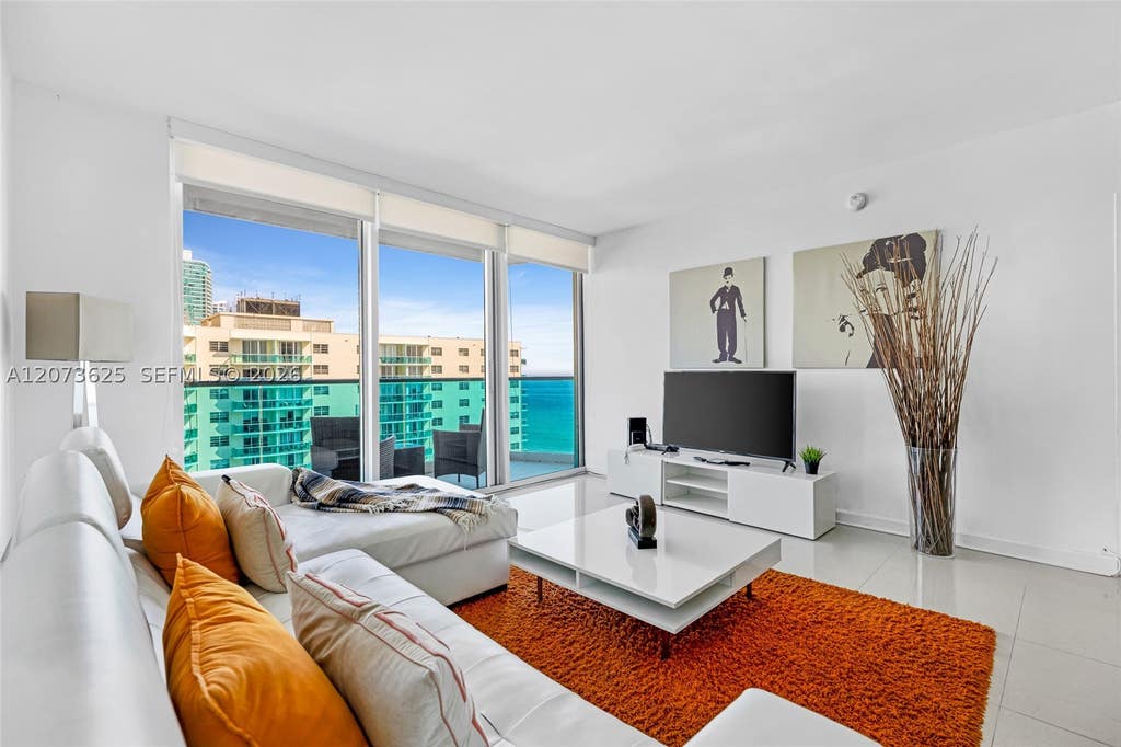 Photo of 4001 S Ocean Dr #15P, Hollywood, FL 33019 (MLS # A12073625)
